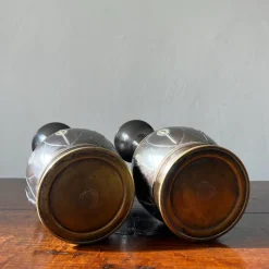 Pamono Art Deco Brass Vases from KMD Daalderop, Tiel, Holland, 1919, Set of 2><noscript><img width=