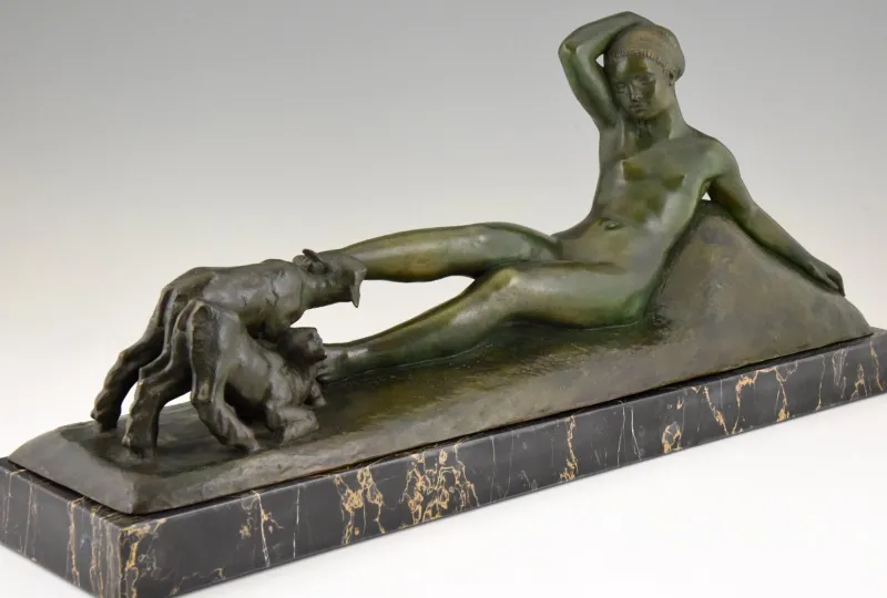Pamono Art Deco Bronze Sculpture by Georges Gori for La Pointe Editeur, 1930s> Art Deco