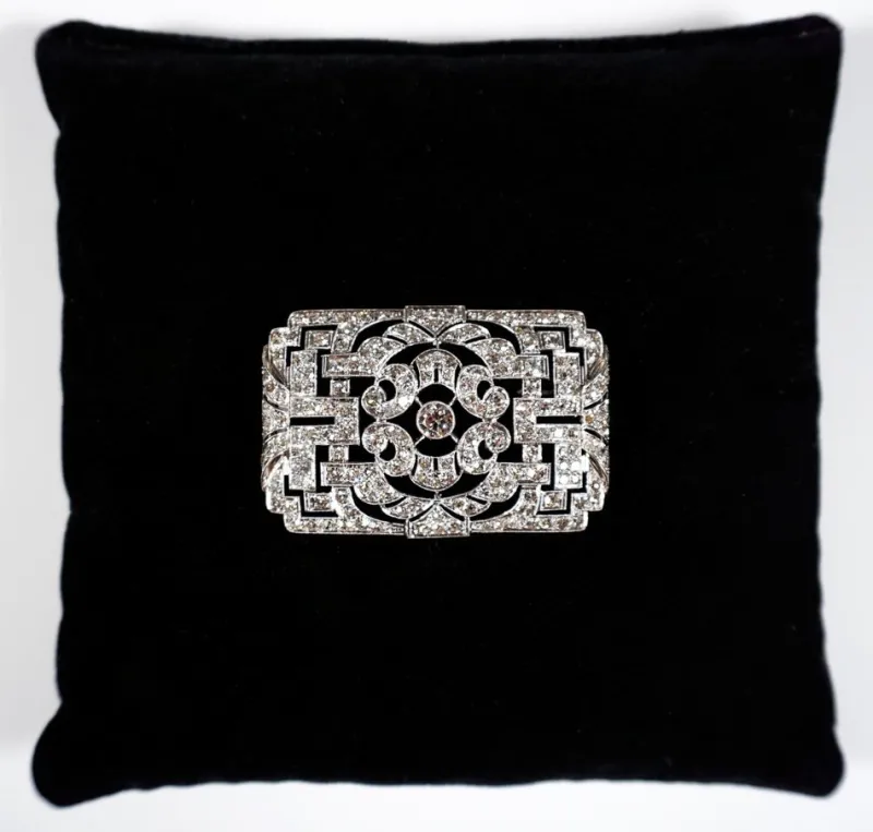 Pamono Art Deco Brooch in Platinum 950 with Diamonds, 1930s> Brooches