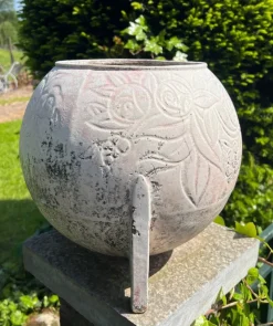 Pamono Art Deco Cast Iron Garden Planter from Deville & Cie, 1920s><noscript><img width=