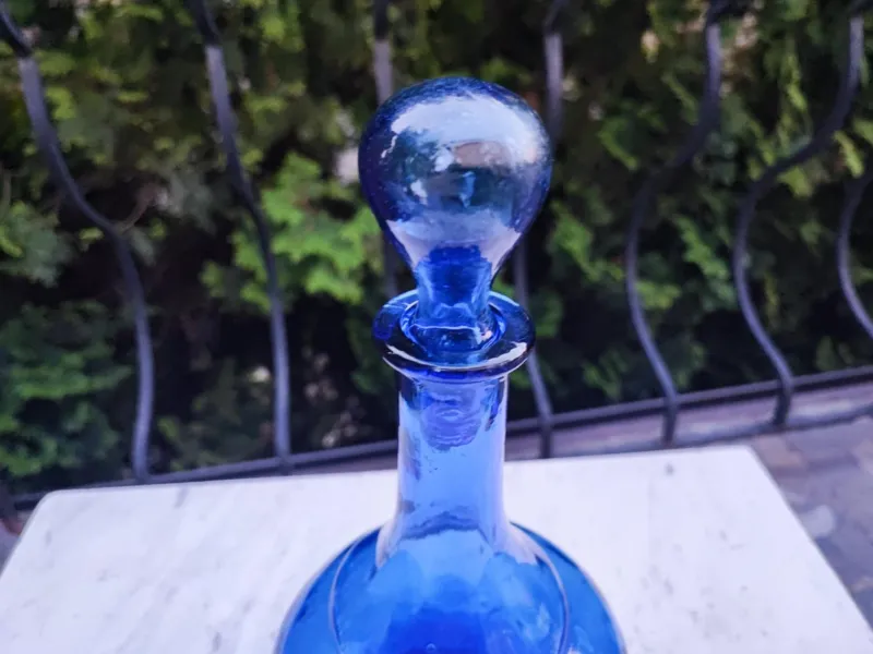 Outlet Pamono Art Deco Cobalt Blue Glass Carafe, 1940s