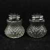Pamono Art Deco Crystal Set of Salt Holder, United Kingdom, 1950s, Set of 2> Salt & Pepper Shakers