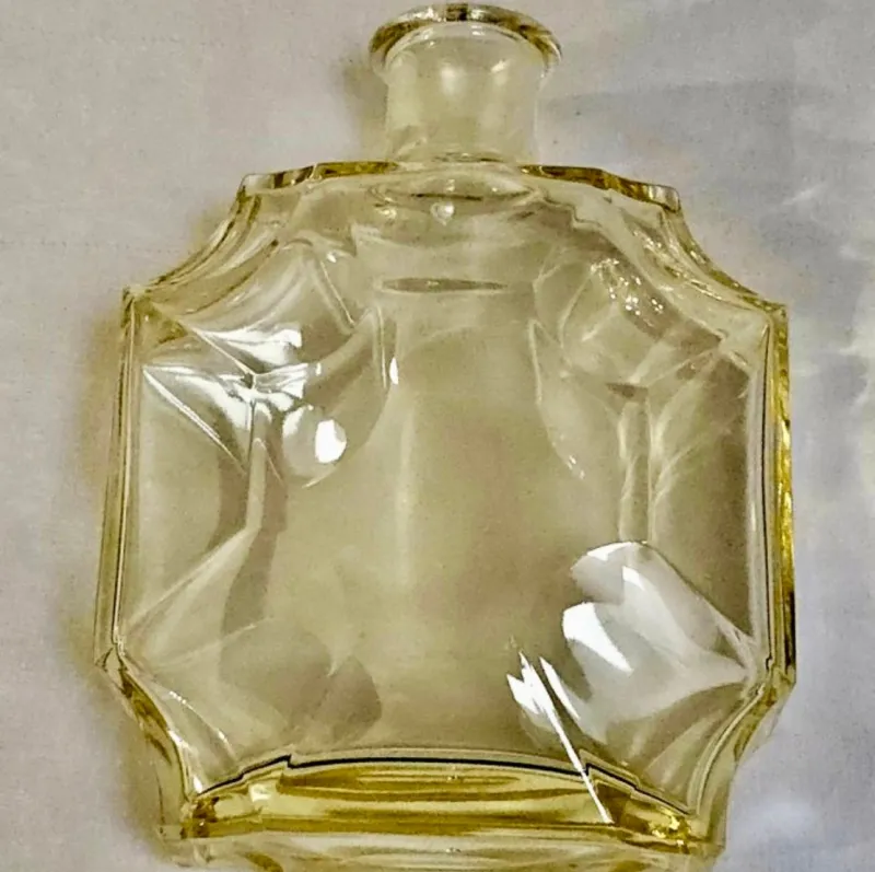 Pamono Art Deco Decanter Set in Yellow Glass by Moser/Bohemia, Czech, 1920s> Glassware
