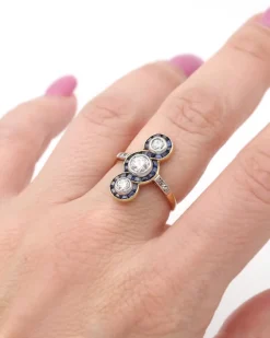 Pamono Art Deco Diamond Sapphire Long Ring><noscript><img width=