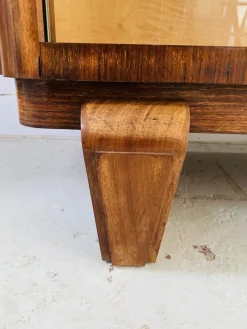 Sale Pamono Art Deco Display Case in Mahogany and Veneer