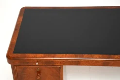 Pamono Art Deco Figured Walnut Pedestal Desk, 1930s><noscript><img width=