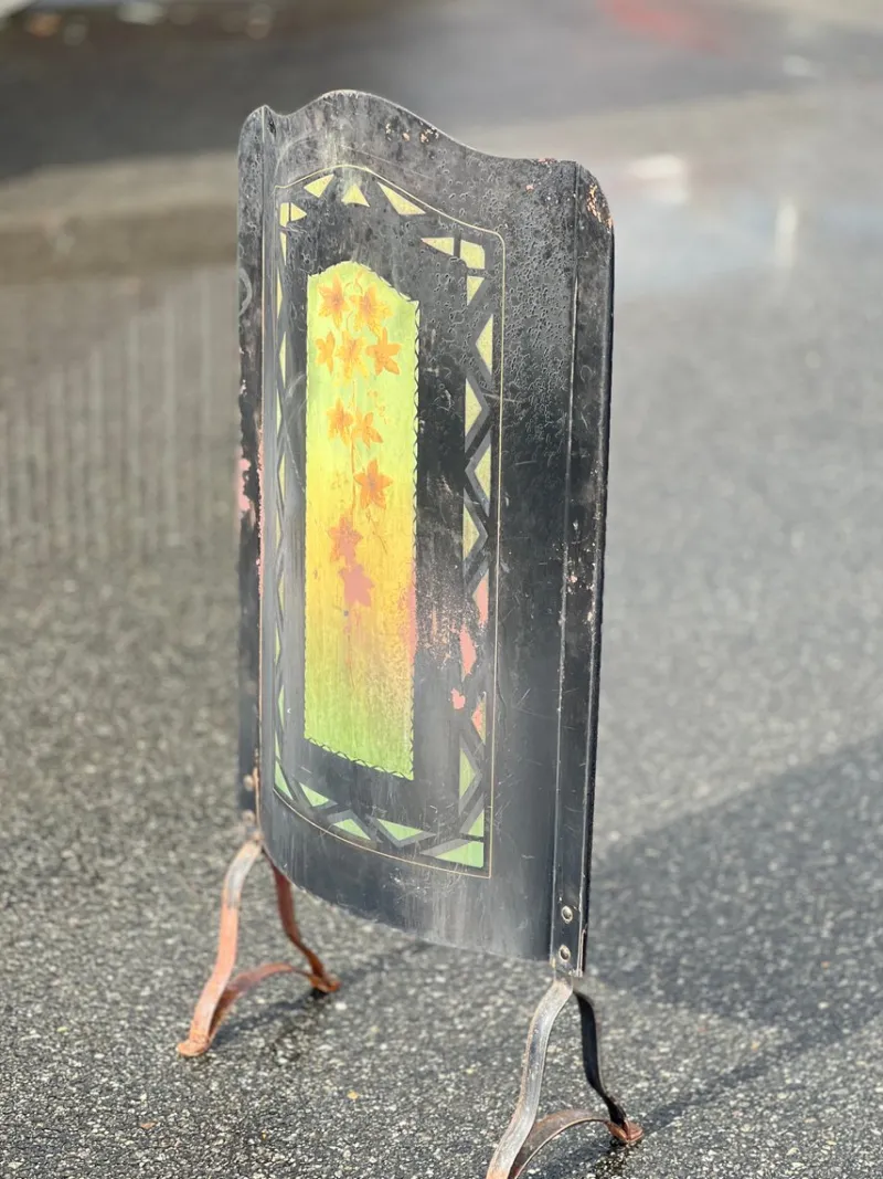 Pamono Art Deco Fire Screen in Painted Metal, Early 20th Century> Fireplaces And Mantels