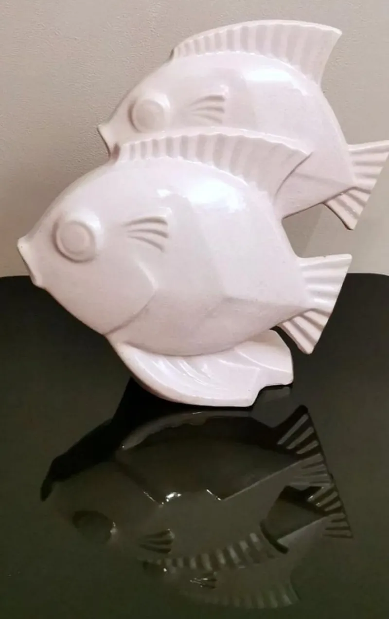 Hot Pamono Art Deco French Sculpture of Two Fish in Craquelé Porcelain