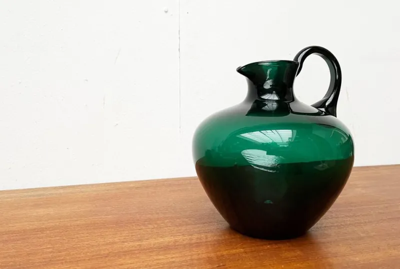 Pamono Art Deco German Green Glass Jug by Prof. Bruno Mauder for Zwiesel Theresienthal, 1930s> Glassware