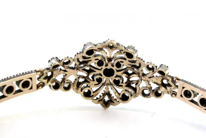 Pamono Art Deco Gold and Silver Bracelet with Central Brilliant-Cut Diamond and Diamond Chips> Bracelets