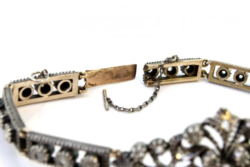 Pamono Art Deco Gold and Silver Bracelet with Central Brilliant-Cut Diamond and Diamond Chips> Bracelets
