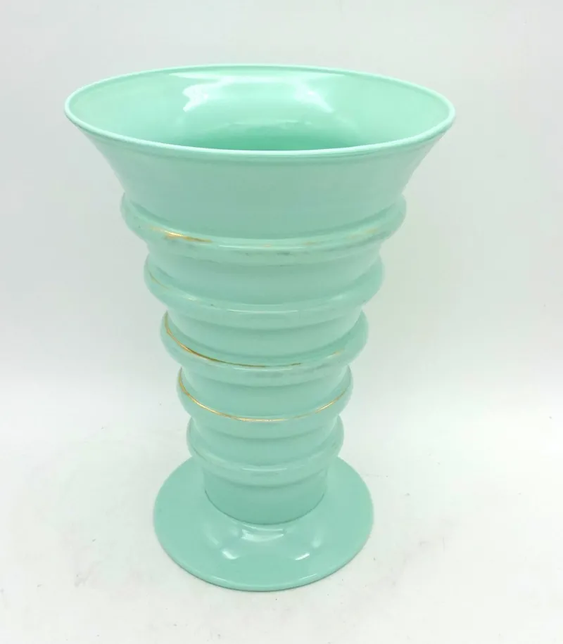 Clearance Pamono Art Deco Green Jadeite Art Glass Vase, 1920s