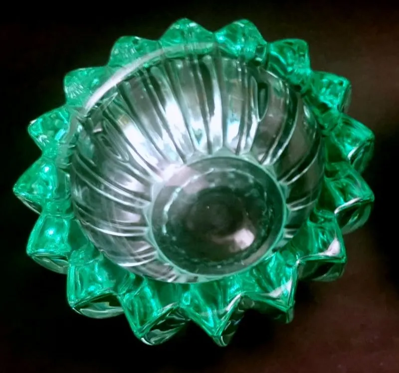 Sale Pamono Art Deco Green Molded Glass Bowl by Pierre Davesn, 1930s
