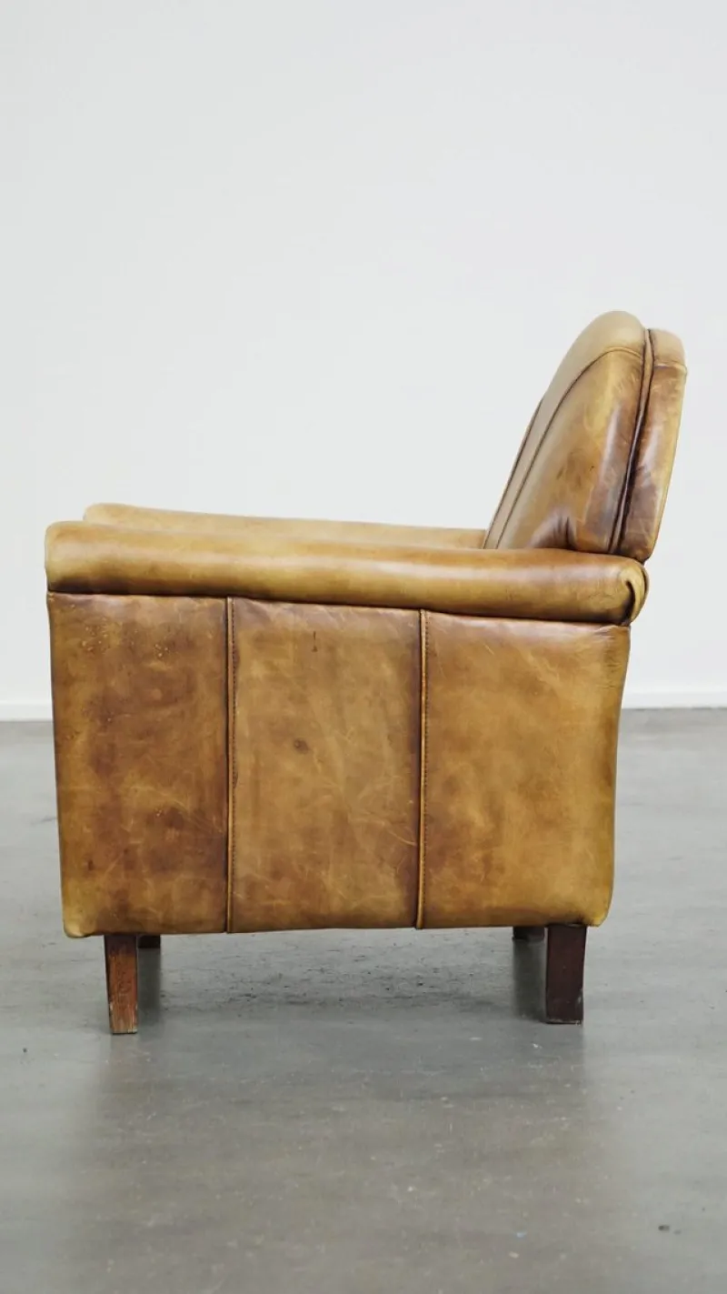 Pamono Art Deco Light Cognac Armchair in Leather> Children's Chairs