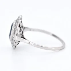Pamono Art Deco Marguerite Gold, Sapphire and Diamond Ring><noscript><img width=