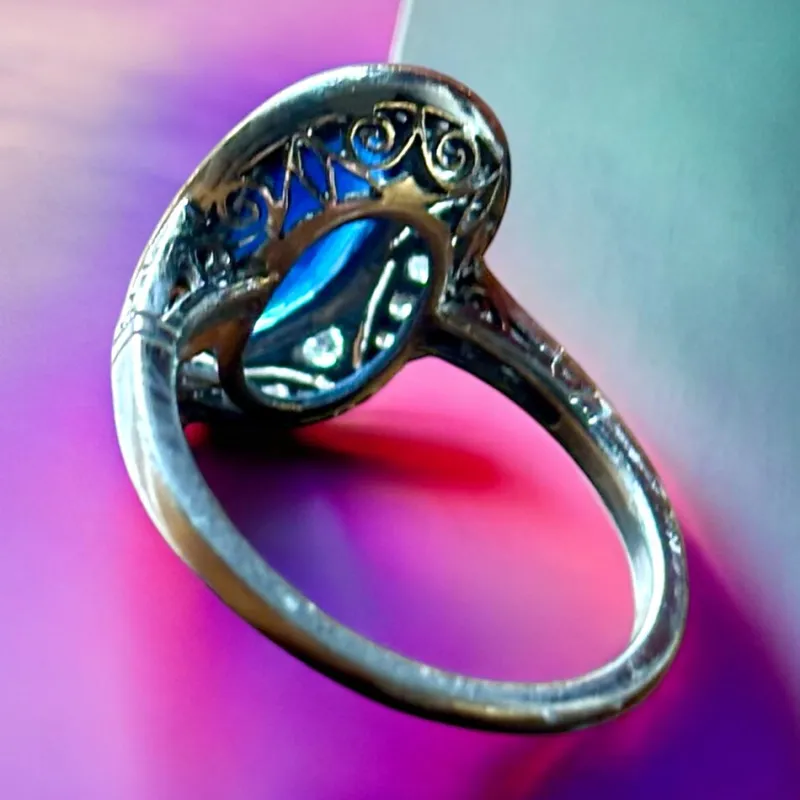 Outlet Pamono Art Deco Ring of Blue Sapphire and Diamonds Mounted in Platinum, 1925