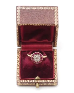 Best Pamono Art Deco Ruby and Diamond Ring