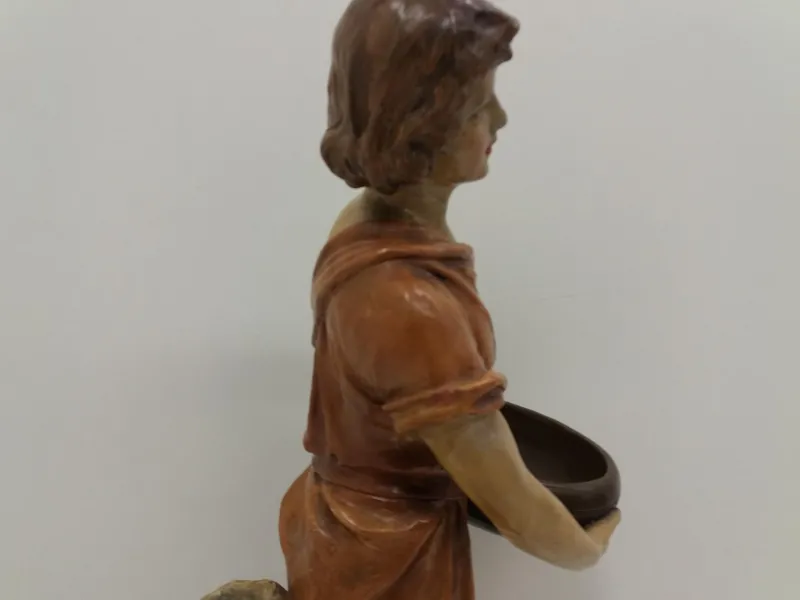 Pamono Art Deco Sculpture of Woman, 1930s> Art Deco