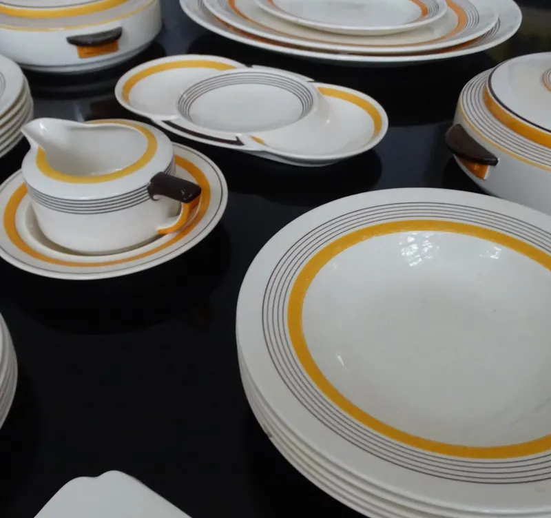 Pamono Art Deco Service from Royal Doulton, 1930s, Set of 27> Dinner Plates & Bowls