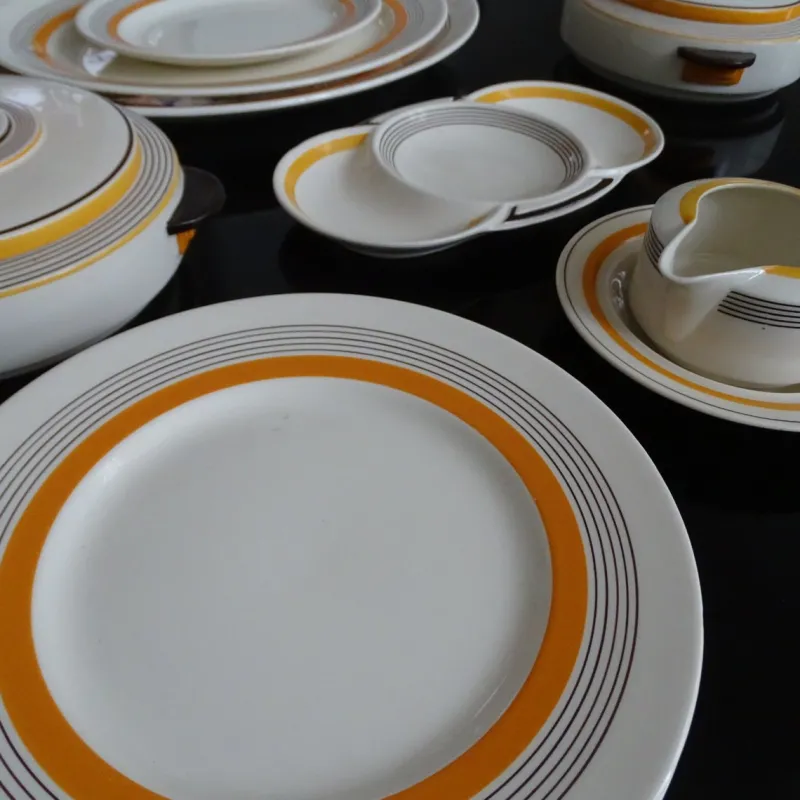 Pamono Art Deco Service from Royal Doulton, 1930s, Set of 27> Dinner Plates & Bowls