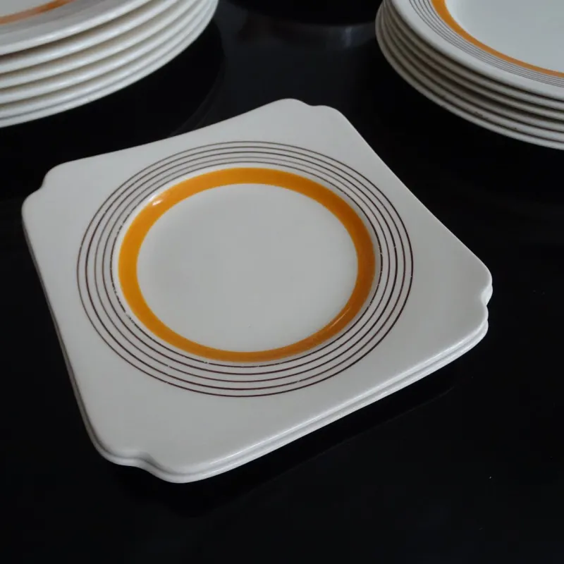Pamono Art Deco Service from Royal Doulton, 1930s, Set of 27> Dinner Plates & Bowls