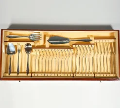 Pamono Art Deco Silver Cutlery Set for 12 in Showcase attributed to Bruckmann &Sons Germany, 1920s, Set of 140><noscript><img width=