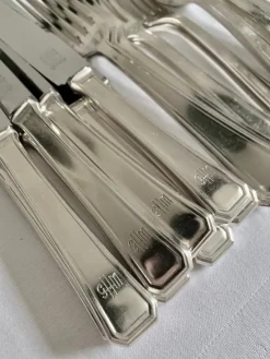 Pamono Art Deco Silver-Plated Cutlery Set with GHM Monogram from Wiskemann, Belgium, 1935, Set of 40><noscript><img width=