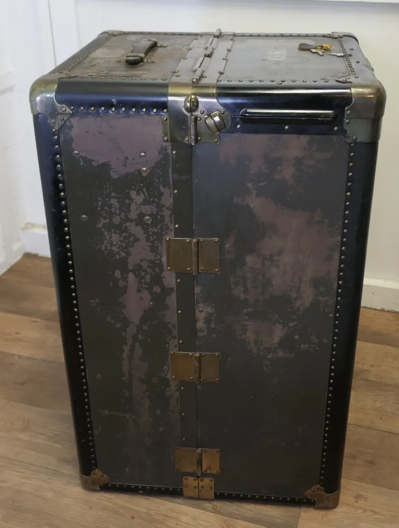 Pamono Art Deco Steamer Trunk by Hartman Luggage Co., 1890s> Trunks Crates & Baskets