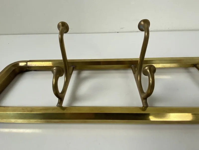 Pamono Art Deco Style Brass Coat Rack With Foldable Hooks, Austria, 1940s> Racks, Hooks & Valets