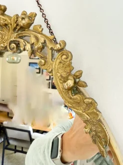 Pamono Art Deco Style Oval Mirror with Brass Floral Details, 1960s><noscript><img width=
