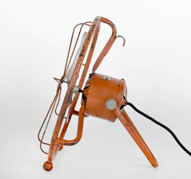 Pamono Art Deco Table Fan attributed to Peter Behrens for Aeg Elektro Praga, 1930s> Electronics