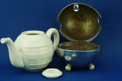 Pamono Art Deco Thermal Teapot in White Porcelain and Metal Shell from Bauscher Weiden, Germany, Early 1900s><noscript><img width=