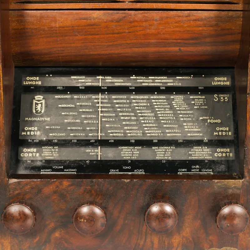 Best Pamono Art Deco Tube Radio from Magnadyne, 1930s