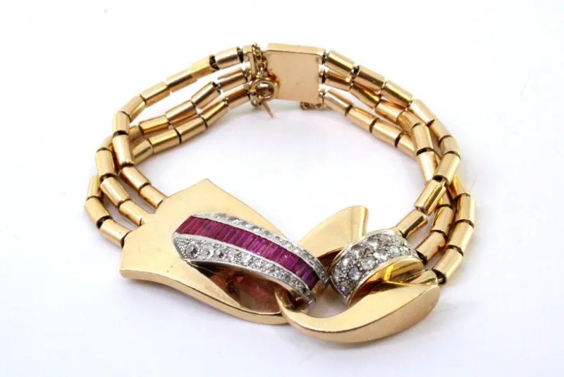 Pamono Art Deco Tubular Gold Bracelet with Rose-Cut Diamonds and Calibrated Rubies> Bracelets