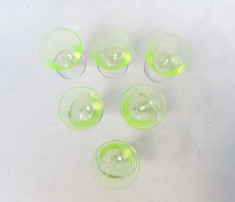 Pamono Art Deco Uranium Glass Liqueur Glasses, 1920s, Set of 6> Glassware