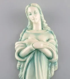 Pamono Art Deco Wall Figure in Glazed Ceramics Madonna Wall Figure from Goldscheider, Austria> Art Deco
