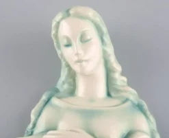 Pamono Art Deco Wall Figure in Glazed Ceramics Madonna Wall Figure from Goldscheider, Austria><noscript><img width=