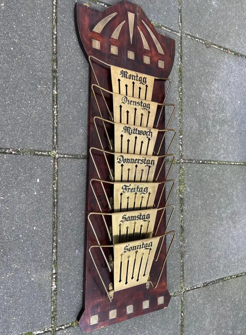 Pamono Art Deco Wall Mounted Magazine Rack, Germany, 1920s> Magazine Racks