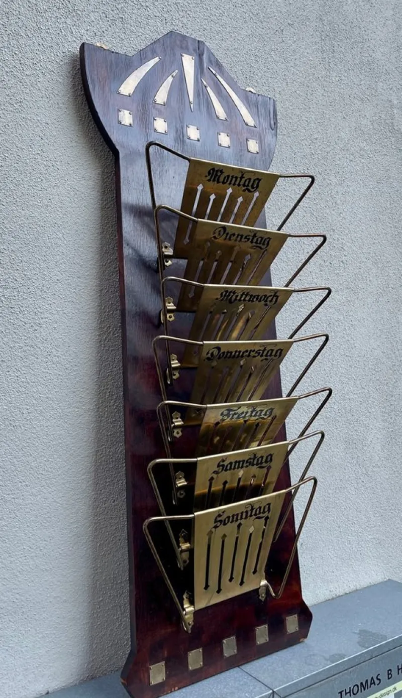Pamono Art Deco Wall Mounted Magazine Rack, Germany, 1920s> Magazine Racks