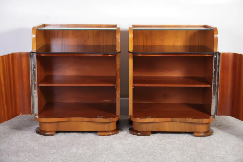 Outlet Pamono Art Deco Walnut Bedside Tables by Jindrich Halabala for Up Zavody, 1940s, Set of 2