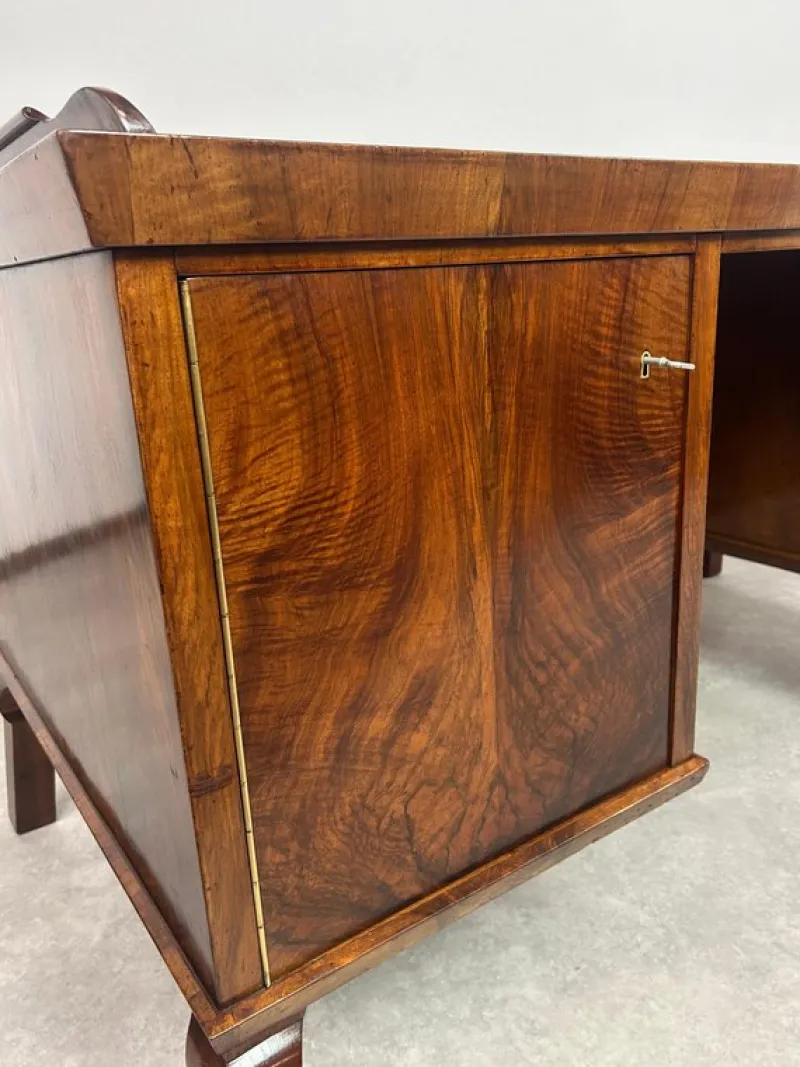 Pamono Art Deco Walnut Writing Desk, 1930s> Desks