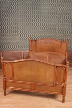 Clearance Pamono Art Nouveau Bentwood Bed by Jacob & Josef Kohn for Thonet, 1904