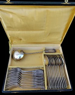 Pamono Art Nouveau Cutlery Set from J.H. Goldsmiths, 1890s, Set of 25> Cutlery & Serving Utensils