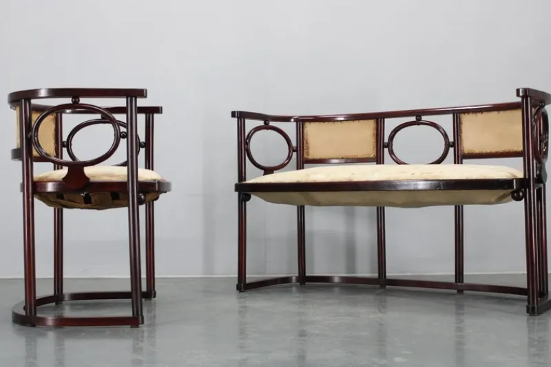 Pamono Art Nouveau Fledermaus Sofa and Armchair attributed to Josef Hoffmann for Fischel, 1890s, Set of 2> Living Room Sets