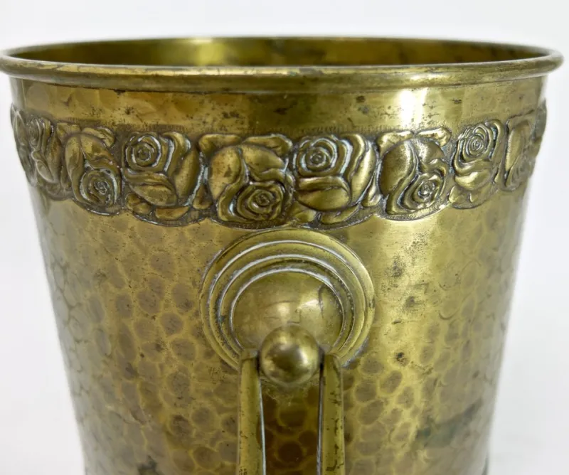 Pamono Art Nouveau Flowers Pot in Brass with Rose Motifs> Garden Accessories