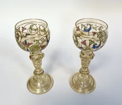 Pamono Art Nouveau Roman Style Wine Glasses with Hand-Painted Crystal Glass from Glashütte Theresienthal, Germany, 1920s, Set of 2> Glassware