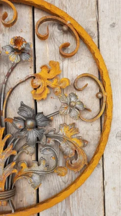 Clearance Pamono Art Nouveau Round Wrought Iron Decoration Ornament Element with Flowers