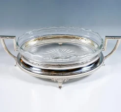 Pamono Art Nouveau Silver Jardinière with Waved Glass Liner, Germany, 1900s> Planters And Jardiniere