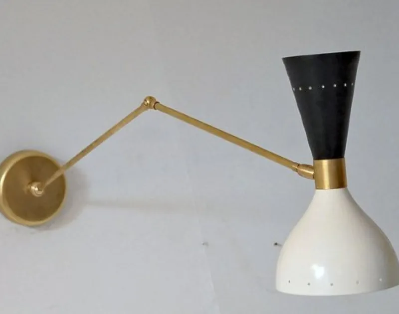 Outlet Pamono Articulated Sconce in Brass