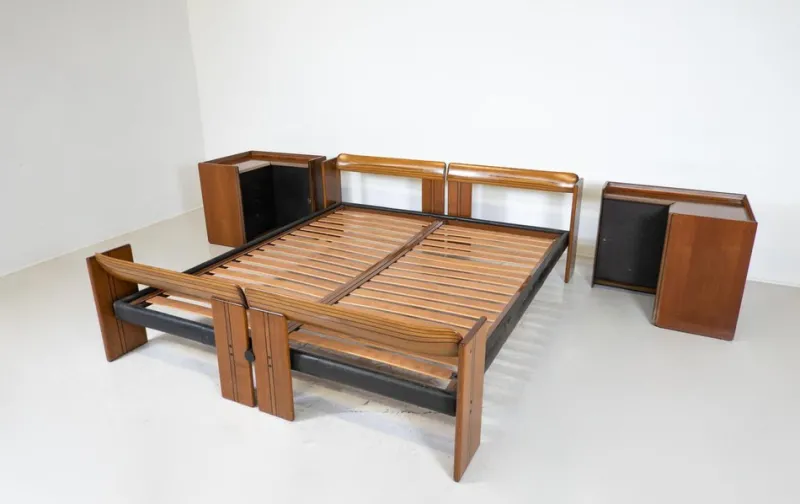 Pamono Artona Bed with Nightstands by Afra and Tobia Scarpa for Maxalto, 1970s, Set of 3> Living Room Sets